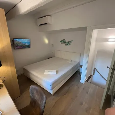 Fishermans House Tropez Apartment