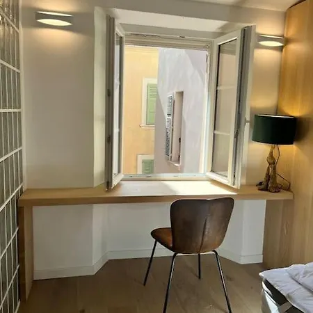 아파트 Fishermans House Tropez 쎙뜨호뻬